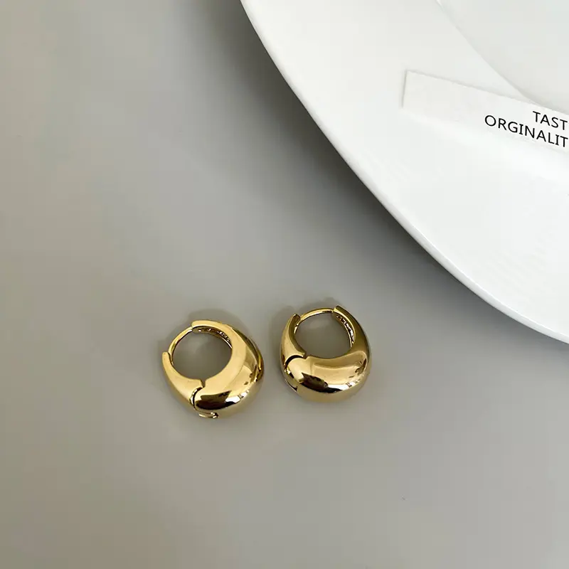 Classic Frosted Metal Droplet Shaped Hoop Earrings for Women Temperament Simple Gold Color Earrings Fashion Wedding Jewelry Gift