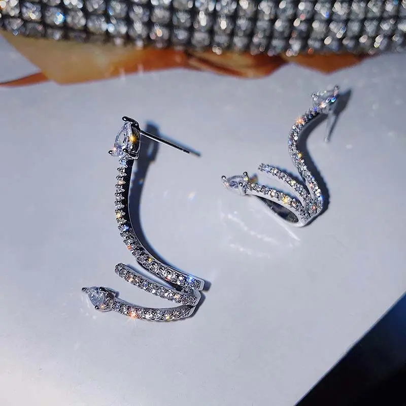 Fashion Animal Crystal Snake Clip On Earrings for Women Shining Rhinestone Ear Cuff Charm Statement Studs Earrings Party Jewelry