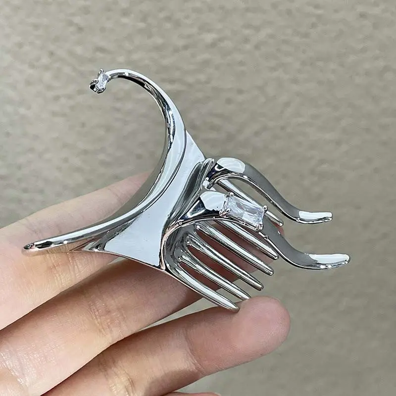 Punk Metal Irregular Alien Wing Ear Cuff for Women Gothic Hip Hop Silver Color No Piercing Elf Ear Clip Y2K Harajuku Jewelry