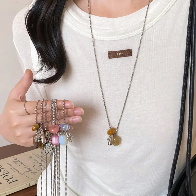 Korean Colorful Stones Geometric Pendant Necklace for Women Simple Metal Grape Cluster Clavicle Chain Sweater Chain Jewelry Gift