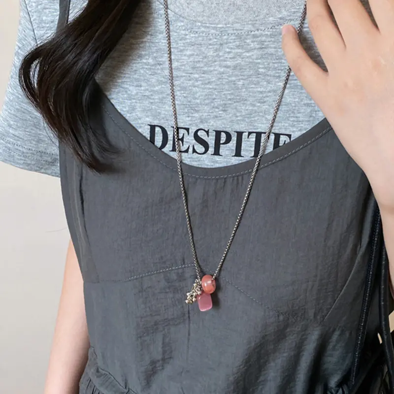 Korean Colorful Stones Geometric Pendant Necklace for Women Simple Metal Grape Cluster Clavicle Chain Sweater Chain Jewelry Gift