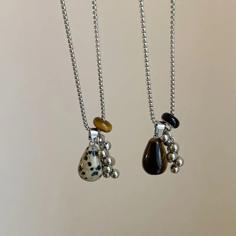 Korean Colorful Stones Geometric Pendant Necklace for Women Simple Metal Grape Cluster Clavicle Chain Sweater Chain Jewelry Gift