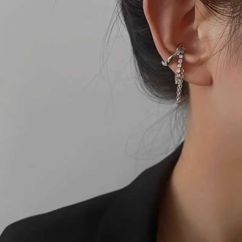 Korean Fashion Silver Color Goth C-Shaped Earcuff Tassel Chain Ear Cuff Fake Piercing Faux Earrings for Women Girls Jewelry