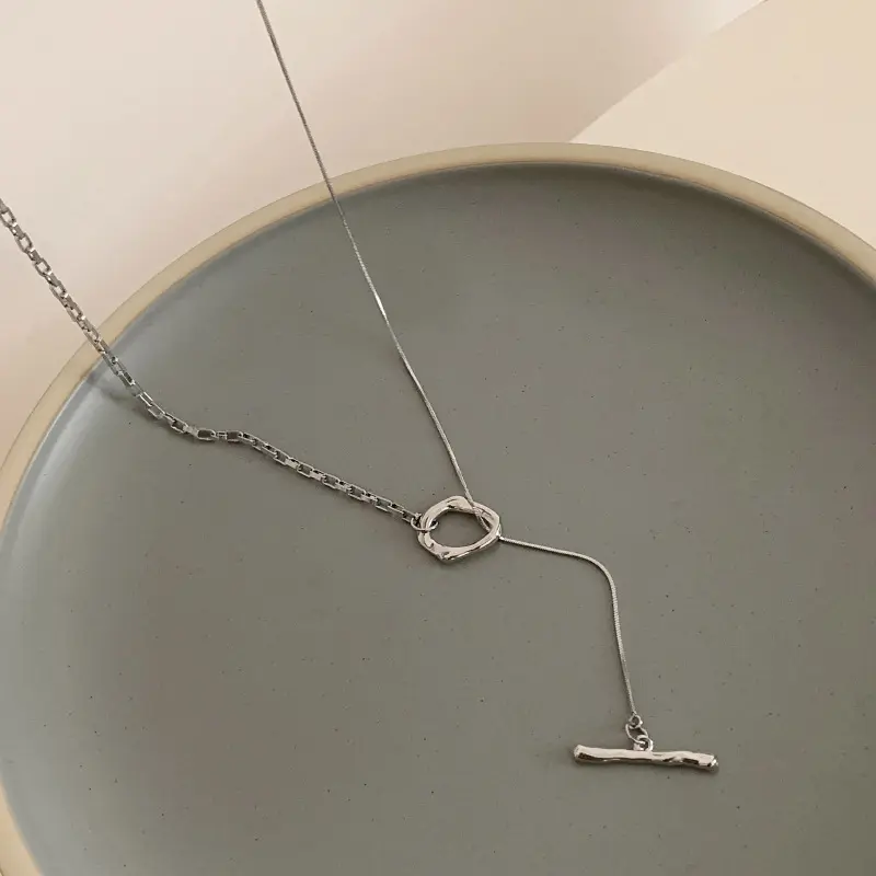 Fashion Simple Silver Color Geometric Necklace for Women 2025 Trendy Metal Long Chain Necklace Sweater Jewelry Gift