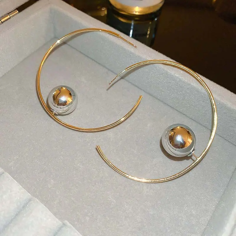 2025 New Fashion Metal Big Circle Hoop Earrings For Women Exaggerated Gold Color C-Shaped Round Earrings Jewelry Gifts