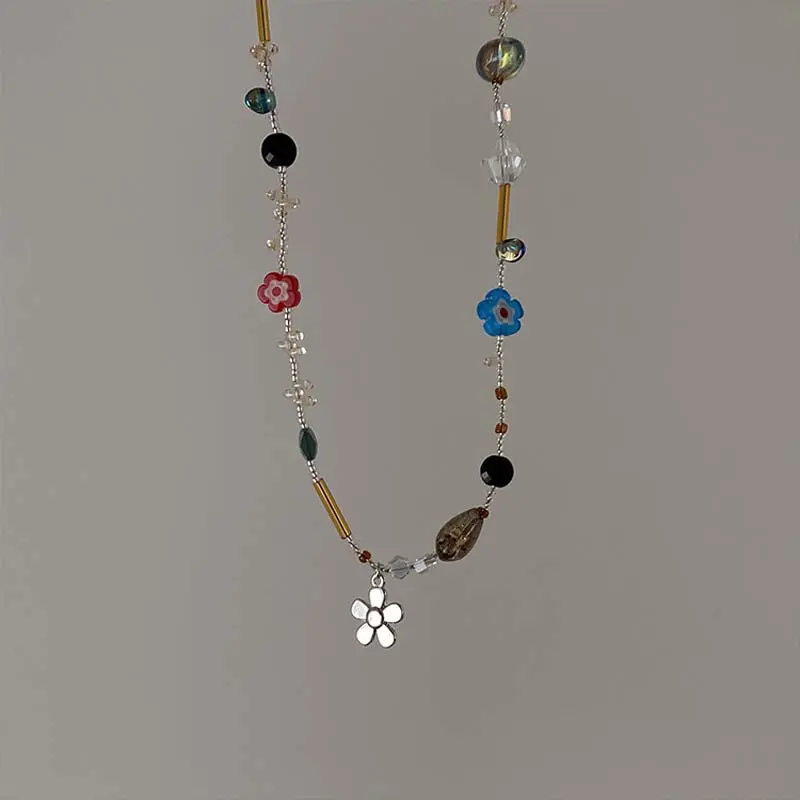 Korean Crystal Flower Love Pendant Necklace for Women 2024 New Trendy Beaded Choker Necklace Y2K Jewelry Accessories
