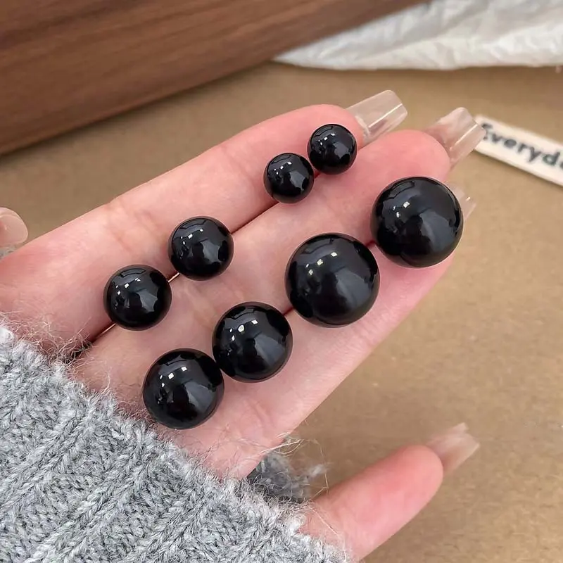 2025 Korean Black Round Imitation Pearl Stud Earrings For Women Elegant Romantic Temperament Earrings Wedding Jewelry Gift