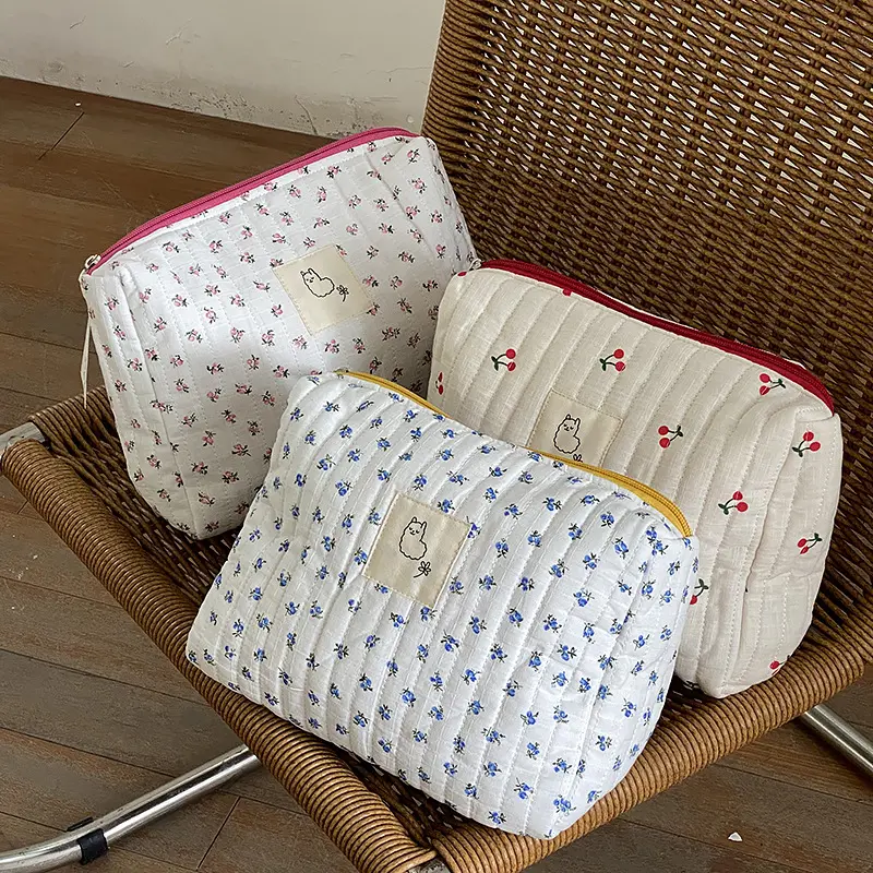 Korean Quilted Makeup Bag For Women Cosmetic Storage Bag Portable Toiletry Bags Female Beauty Case Cotton Floral Cosmetic Pouch