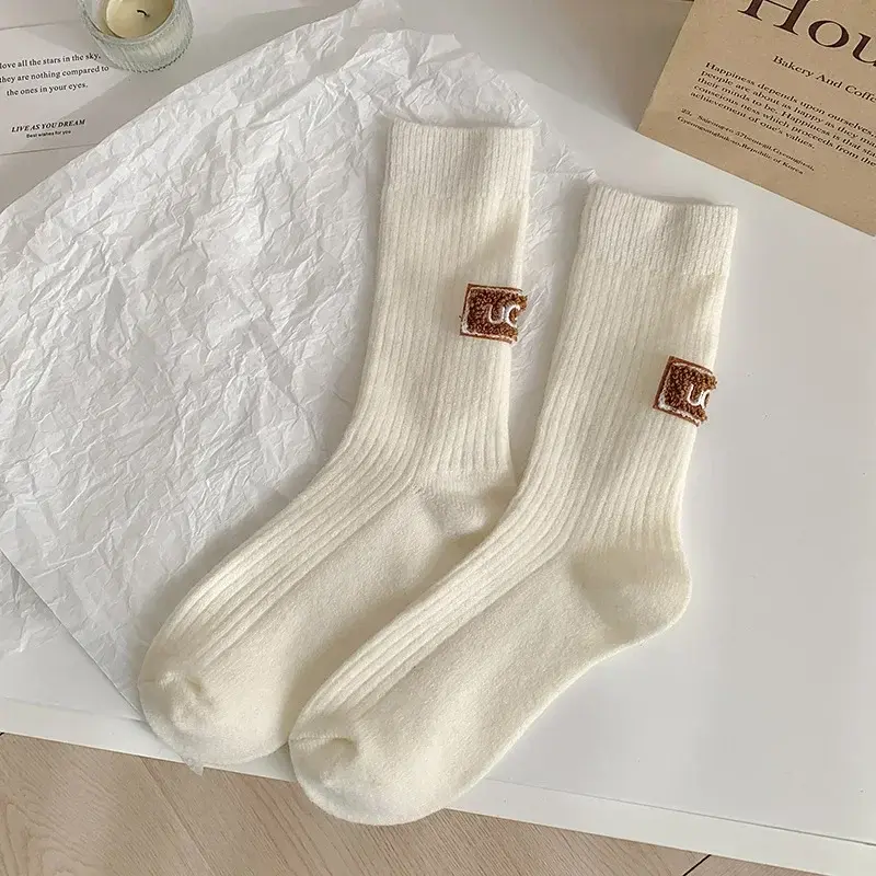 New Middle Tube Mid-Tube Socks Winter Warm Velvet Thickened Pile Socks Solid Knitted Keep Warm Snow Boot Socks Heel Furry Label