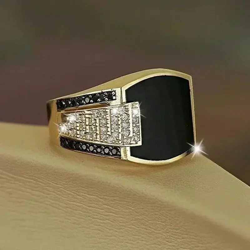 Fashion Men's Ring Fashion Metal Gold Color Inlaid Black Stone Zircon Punk Rings for Men Engagement Wedding Vintage Jewelry