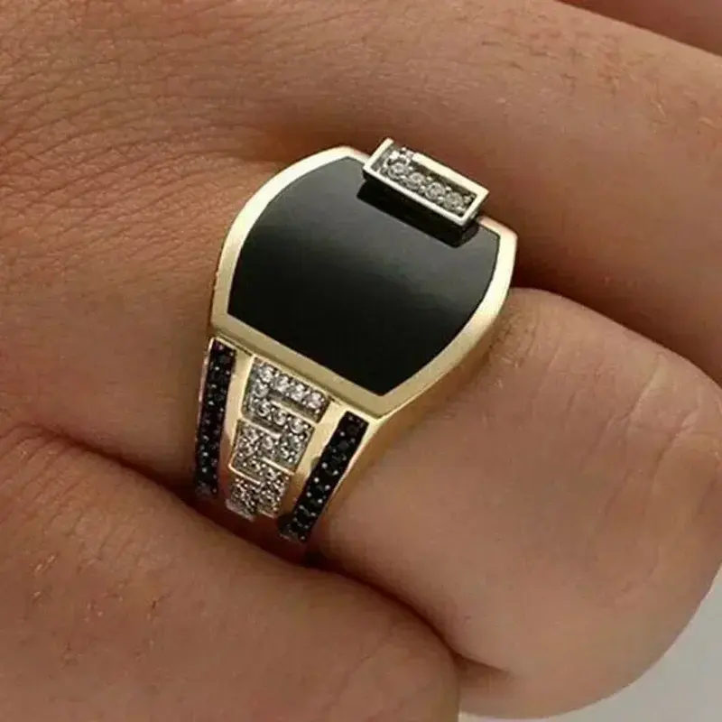 Fashion Men's Ring Fashion Metal Gold Color Inlaid Black Stone Zircon Punk Rings for Men Engagement Wedding Vintage Jewelry