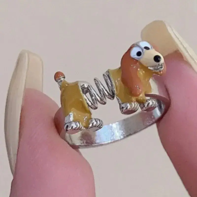 324