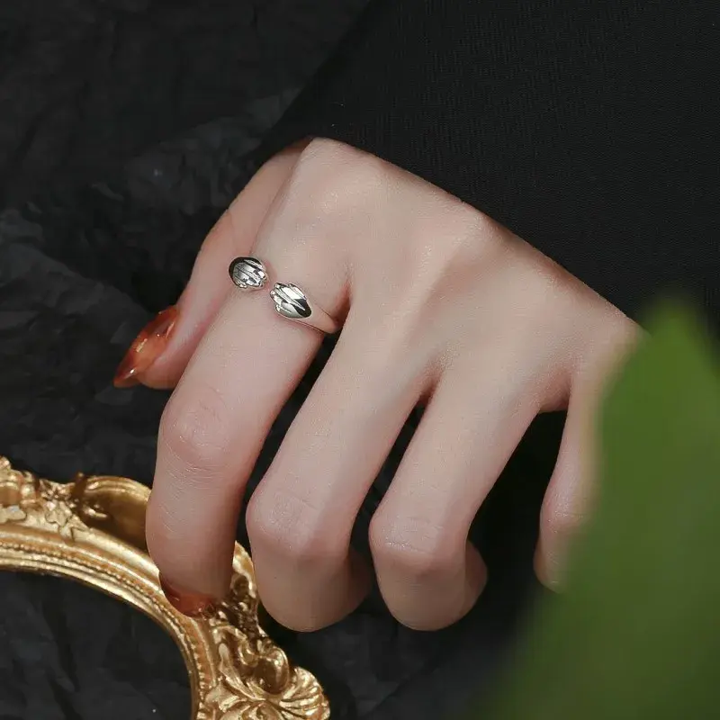 Cute Cat Paw Print Ring for Women Girls Cat Claw Embrace Tightly Design Open Rings Fashion Party Birthday Finger Rings Gifts
