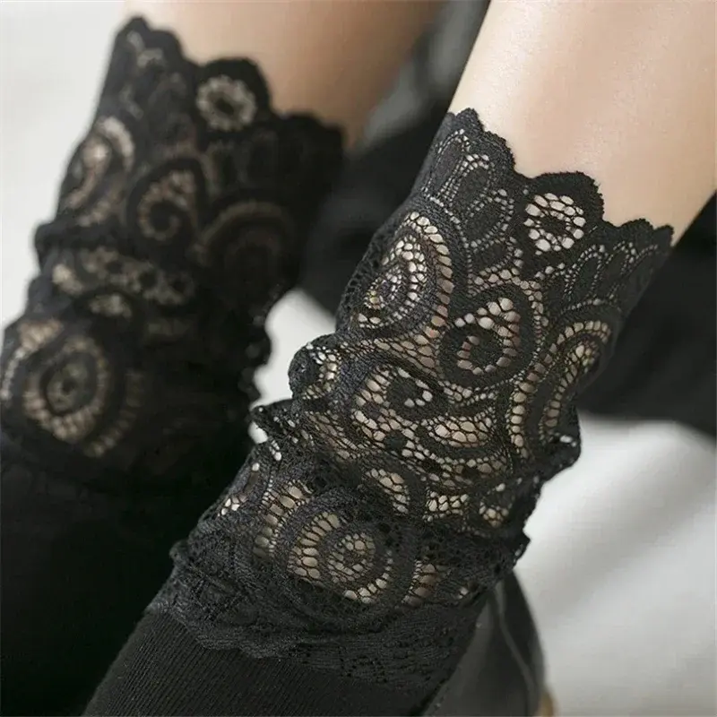 Sexy Lace Floral Mesh Socks Women Black Transparent Short Cotton Sock For Ladies Elastic Retro Cute Socks Female New 2022