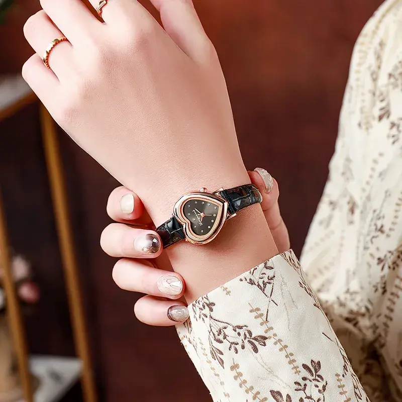 Luxury Watch Women Quartz Leather Watches Heart Ladies Wristwatch Rhinestone Dress Clock Gift Reloj Mujer Montre Femme