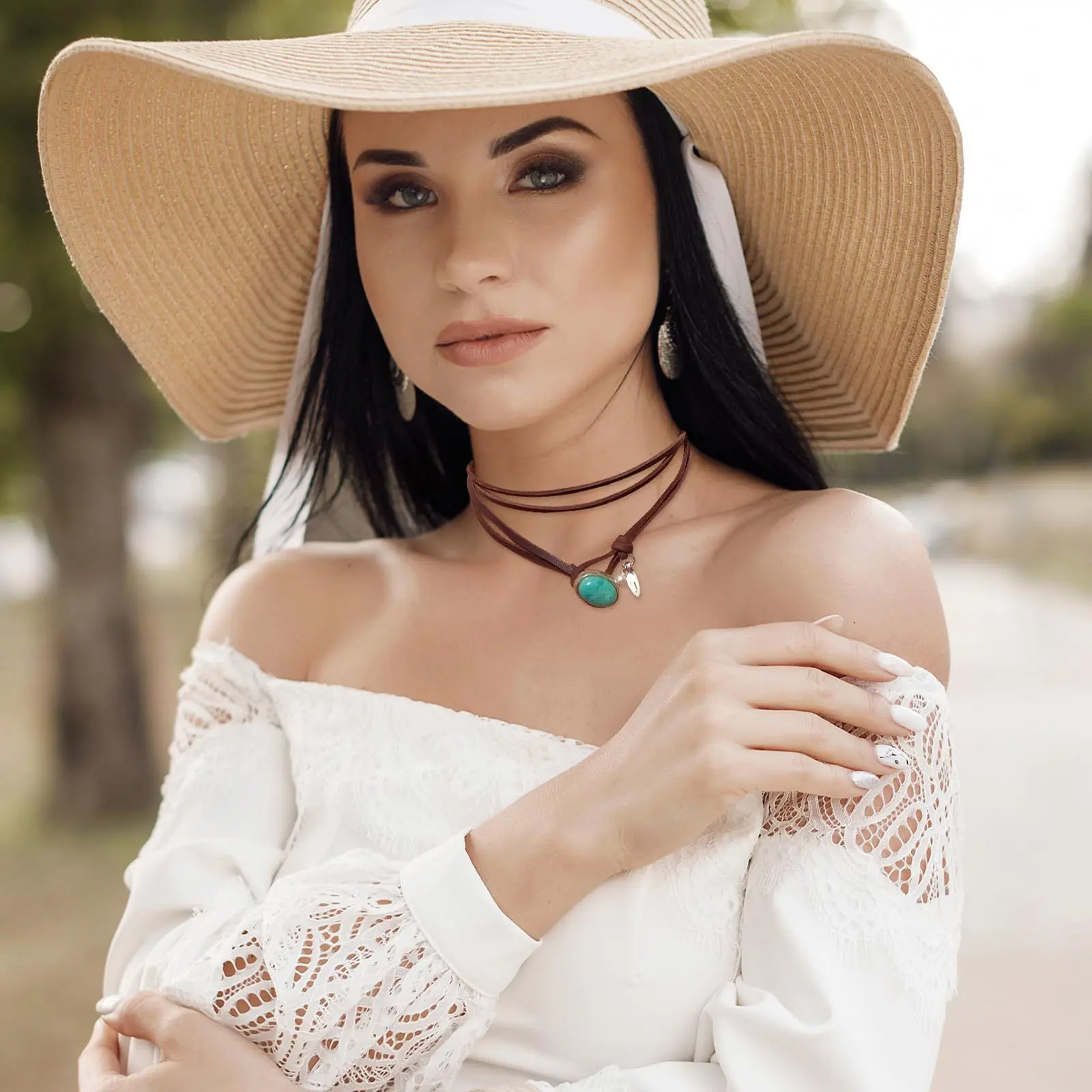 New Bohemian Style Leather Rope Turquoise Pendant Necklace for Women Vintage Simple Jewelry Gifts Necklace Accessories