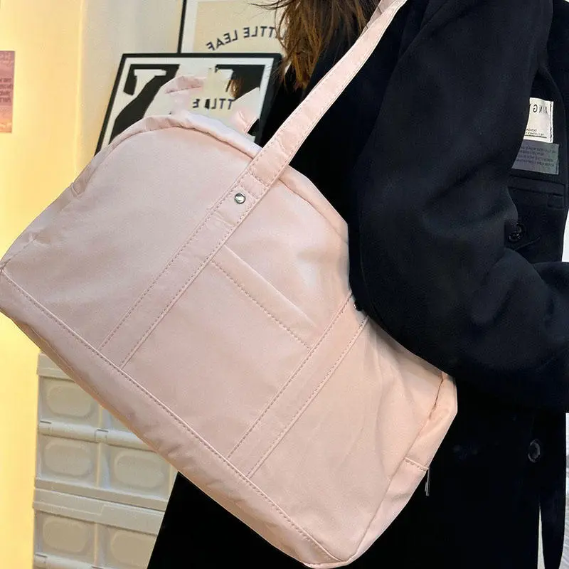 Casual Large Capaci polyester Bag Women New Fashion Commuter Shoulder Short-Distance Travel Fitness Bags
