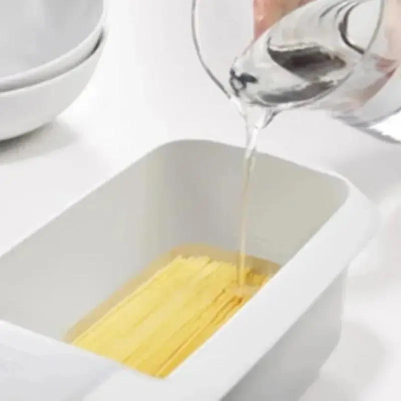 2025 NewMicrowave Pasta Cooker with Strainer Heat Resistant Boat Steamer Spaghetti Noodle Cooking Box Tool Kitchen Accessories