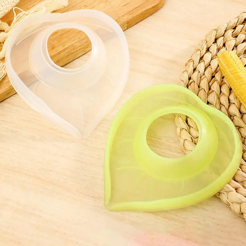 Sink Faucet Mat Splash Guard Heart Shape Handle Drip Catcher Tray Protector Draining Kitchen Accessories