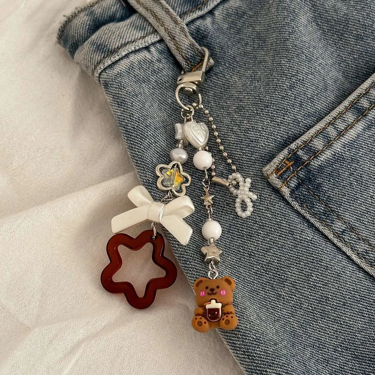 Ingemark Y2K Pretty Strawberry Bowknot Charms Pendant Key Chain for Women Insect Key Ring Jeans Pants Chain Handmade Jewelry New