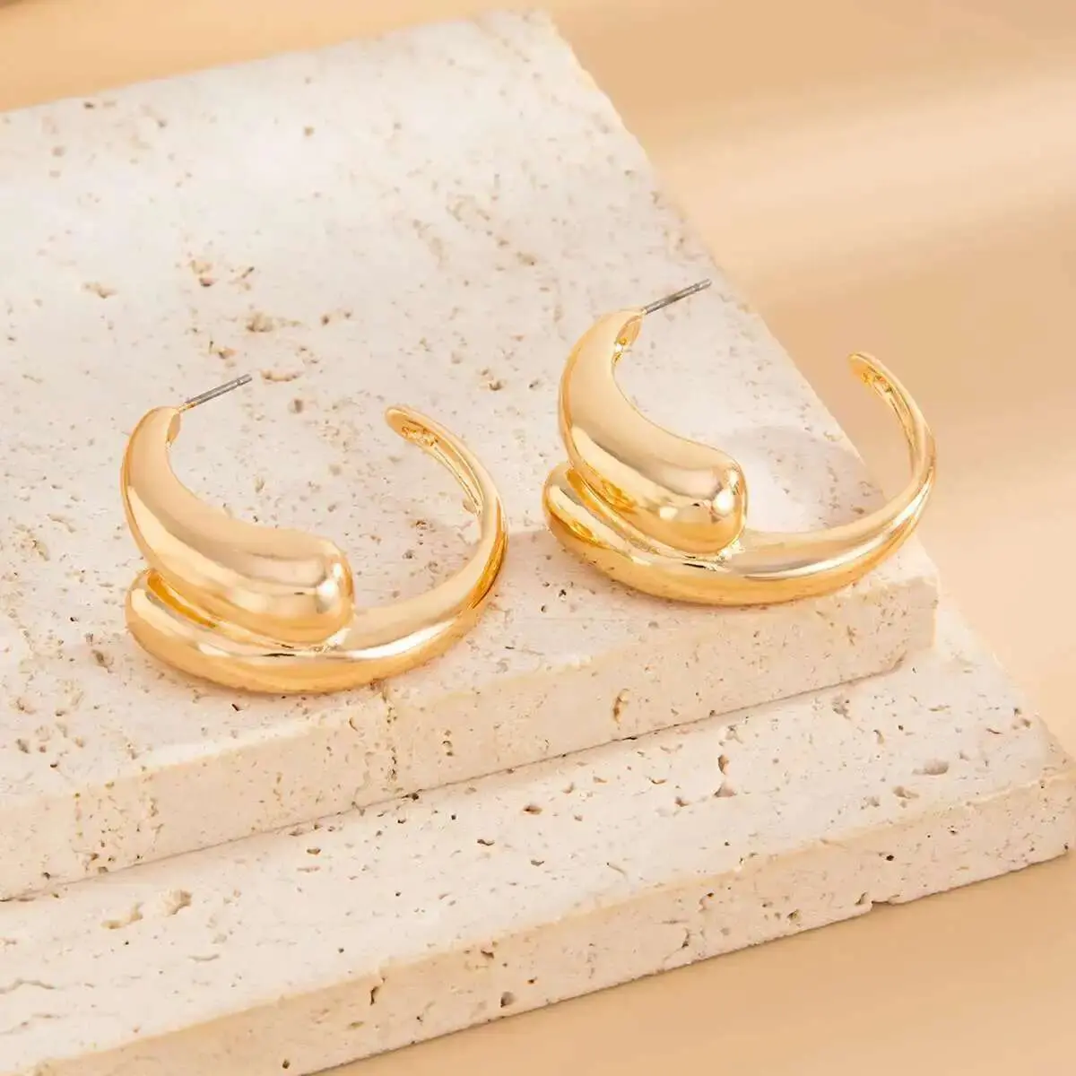 Ingemark Trendy Simple Smooth Geometry Stud Earring Women Elegant Retro Metal Hoop Earring Wedding Banquet Charm Jewelry Gift