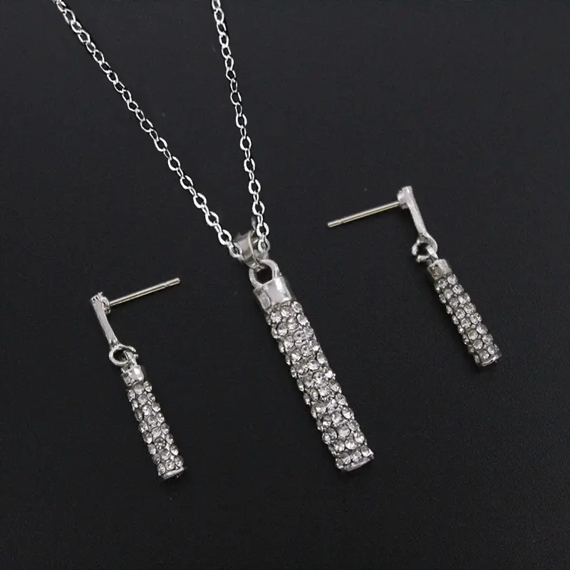 Exquisite Luxury Shining Rhinestone Necklace Drop Earrings for Women Elegant Geometric Cylinder Pendant Necklace Jewelry Set New