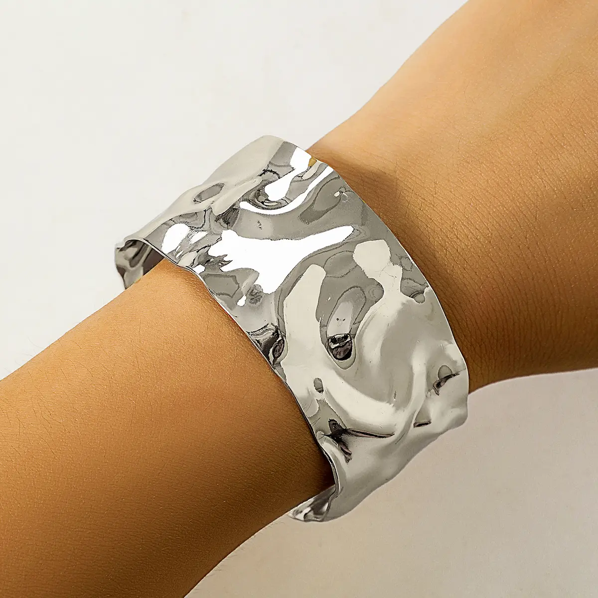 Punk Heavy Metal Big Chunky Wide Cuff Open Arm Bangles Women Ethnic Adjustable Wrist Hand Bracelet Grunge Jewelry Steampunk Men
