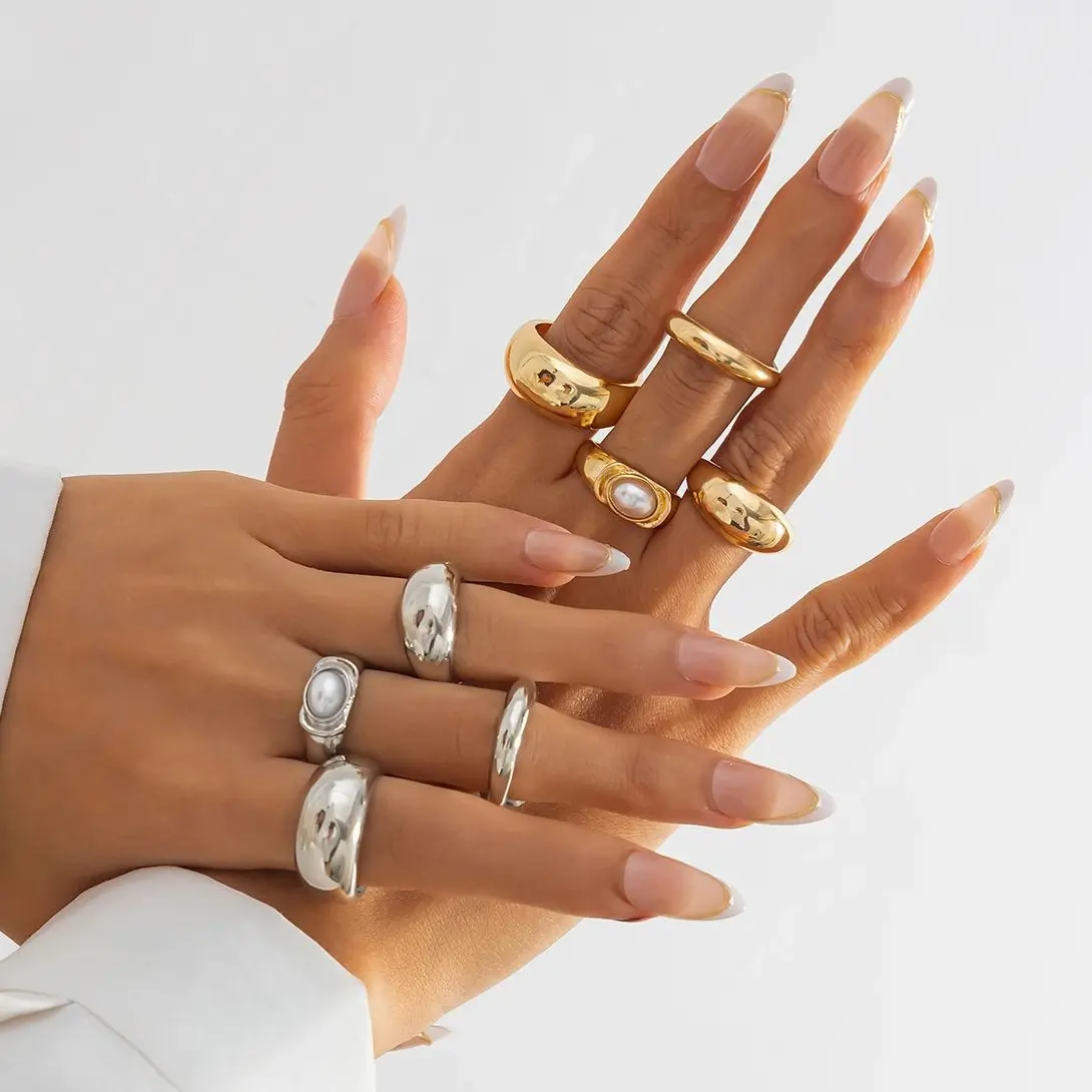Ingemark 4Pcs/Set Stylish Simple Smooth Geometric Rings for Women Men Bohemia Exquisite Imitation Pearl Rings New Year Jewelry