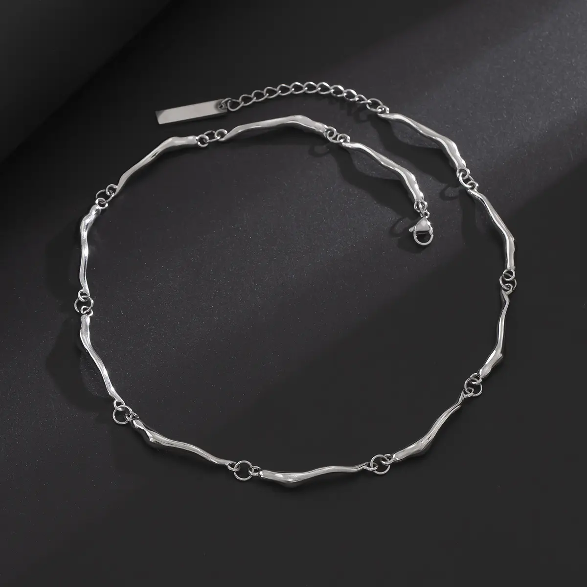 Ingemark Minimalism Irregular Wave Stainless Steel Chain Necklace for Men Goth Adjustable Link Choker Grunge Jewelry on the Neck