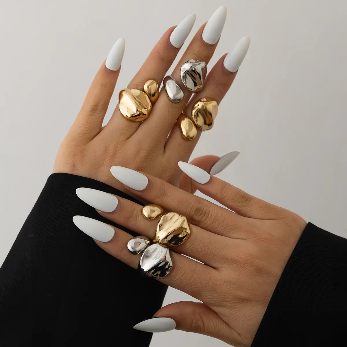 Ingemark Creative Unique Smooth Water Drop Rings for Women Punk Gold Color Geometric Adjustable Open Ring Couple Wed Jewelry New