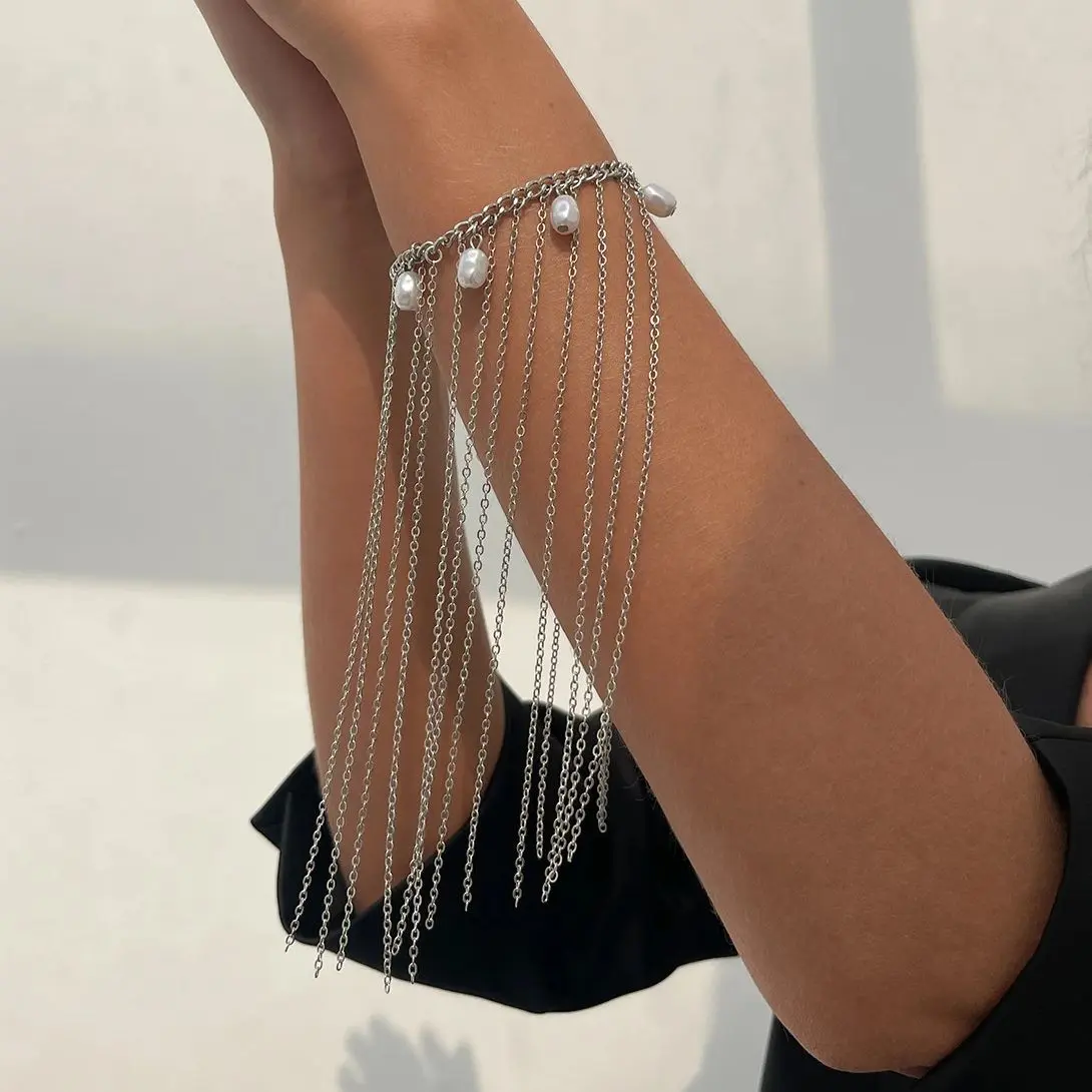 Ingemark Trendy Creative Imitation Pearls Long Tassel Hand Chain Bracelet Women Unique Temperament Metal Bracelets Charm Jewelry