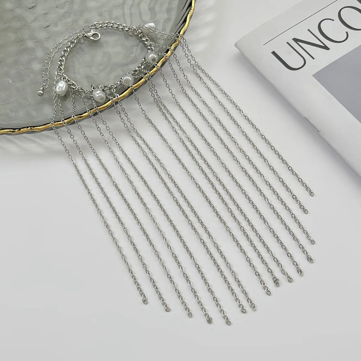 Ingemark Trendy Creative Imitation Pearls Long Tassel Hand Chain Bracelet Women Unique Temperament Metal Bracelets Charm Jewelry