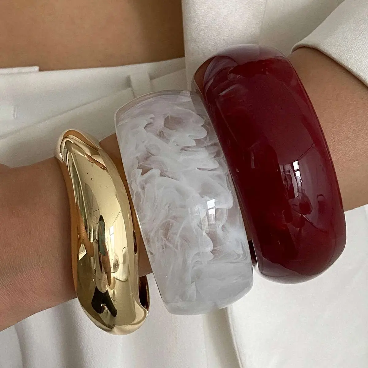 Ingemark Hip Hop Chunky Resin Acrylic Wide Bangles for Women New Trend Vintage Irregular Geometric Arm Bracelets Party Jewelry