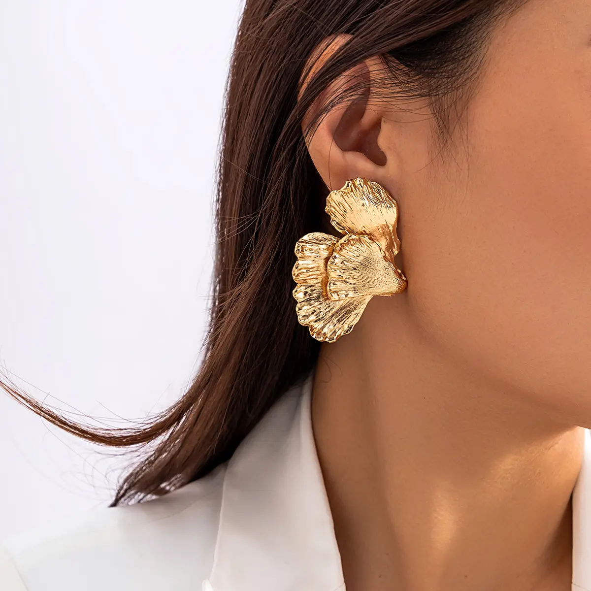 Goth Geometric Metal Petal Flower Stud Earrings for Women Fashion Statement Trendy Gold Color Piercing Earrings Y2K Accessories