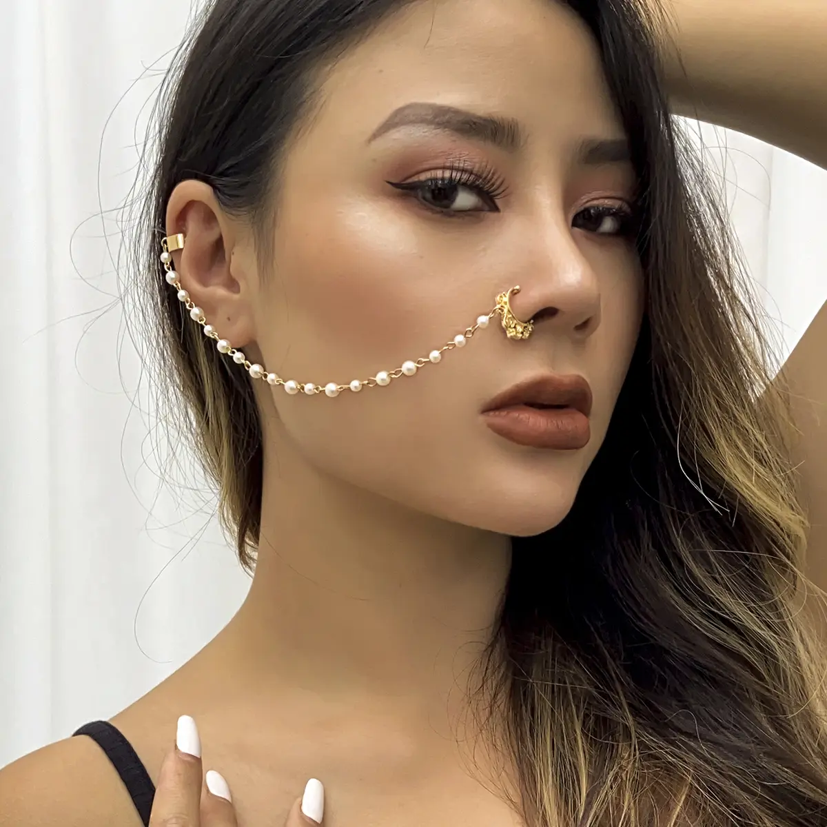 Fashion Imitation Pearl Nose Clip Ring With Earring for Women No Nostril Piercing Body Chain Jewelry Party Dancer Accessories