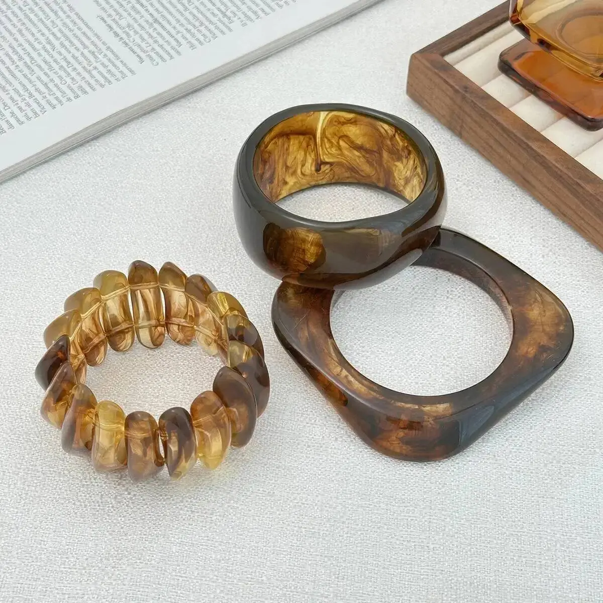Ingemark 3 Styles Ethnic Brown Resin Acrylic Bangles for Women New Trend Vintage Irregular Geometric Wide Bracelet Charm Jewelry