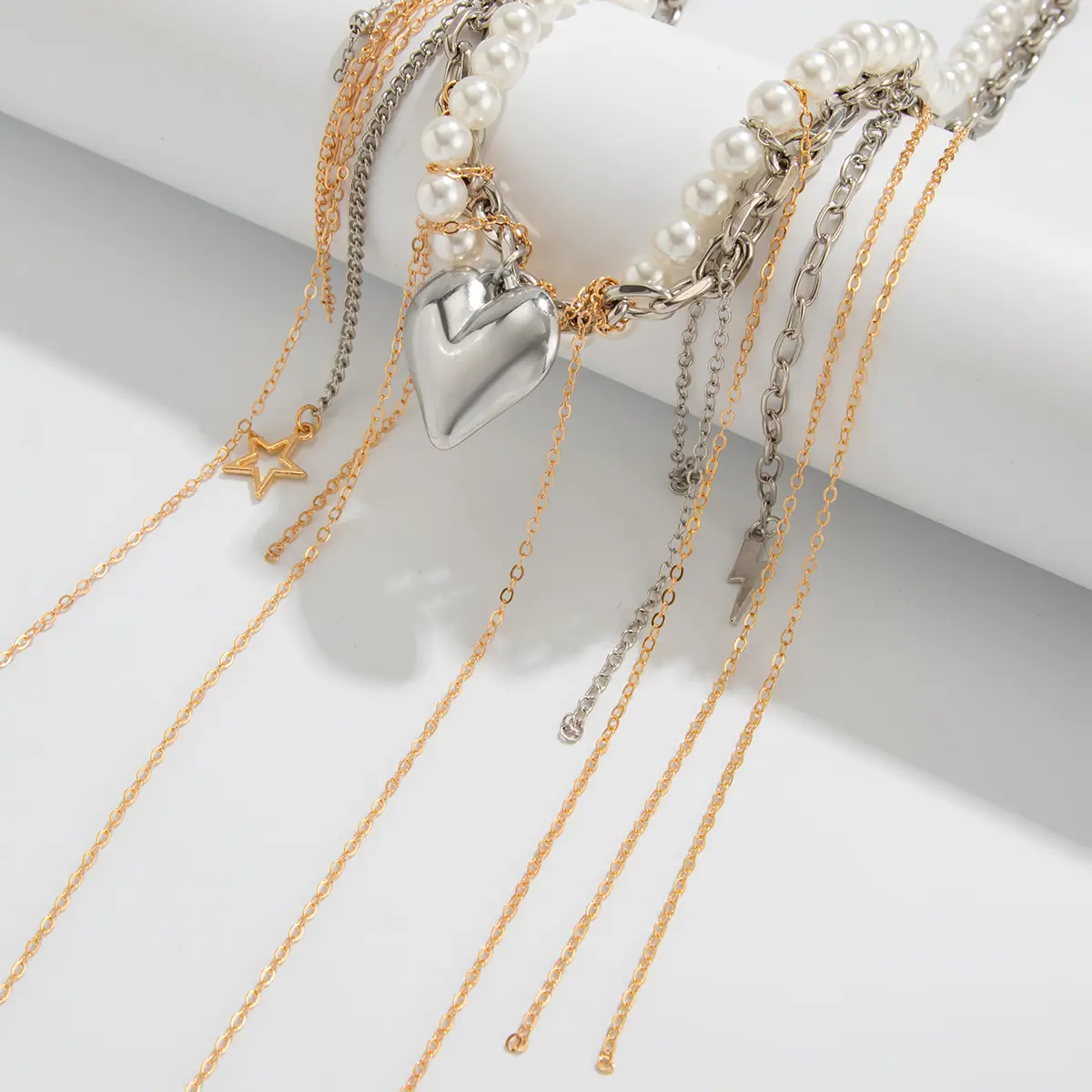 Ingemark Multilayer Love Heart Star Tassel Pendant Choker Necklace for Women Vintage Imitation Pearl Beads Chain Neck Jewelry