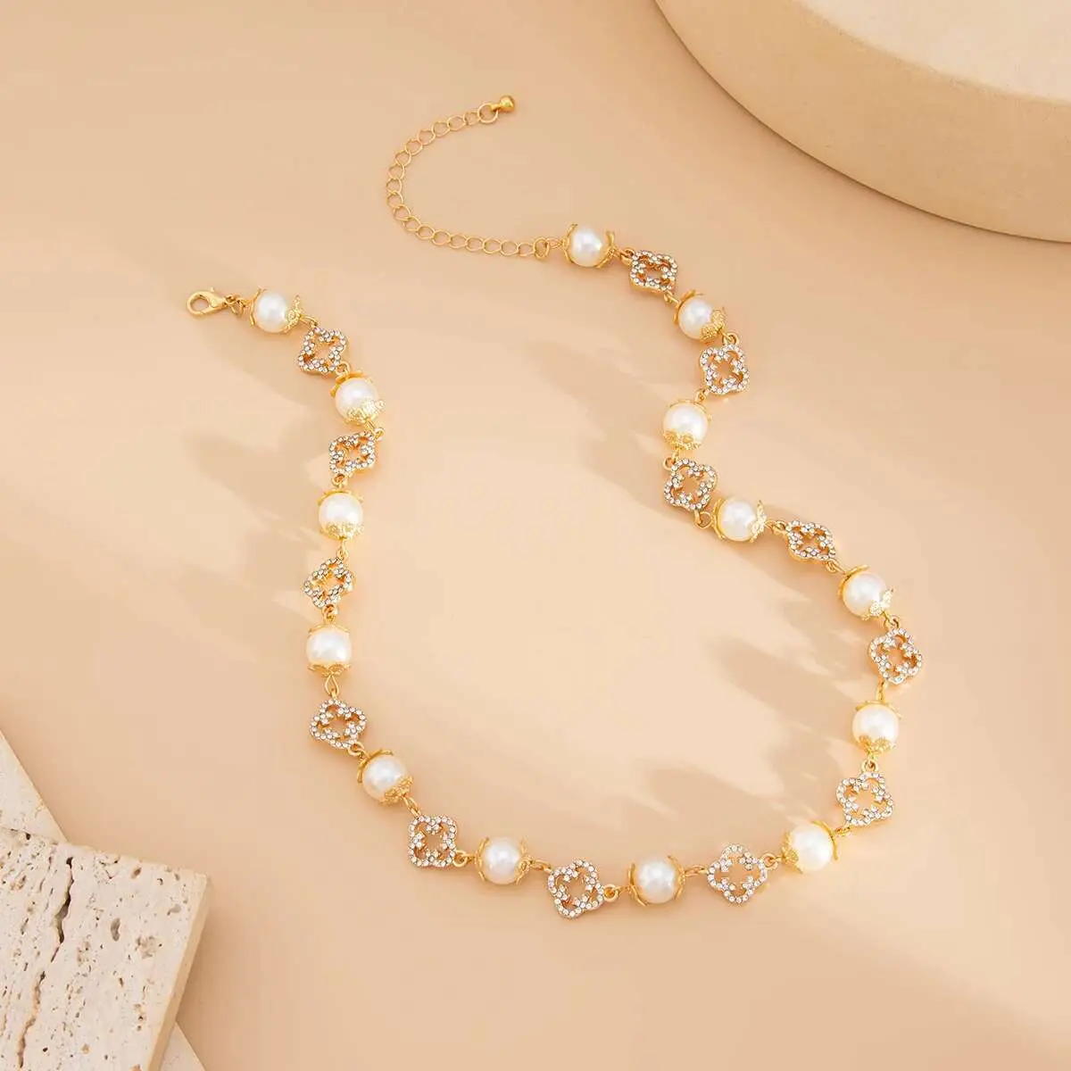Ingemark Goth Imitation Pearl Rhinestone Choker Necklace for Men Collar Vintage Adjustable Clavicle Chain Daily Party Jewelry
