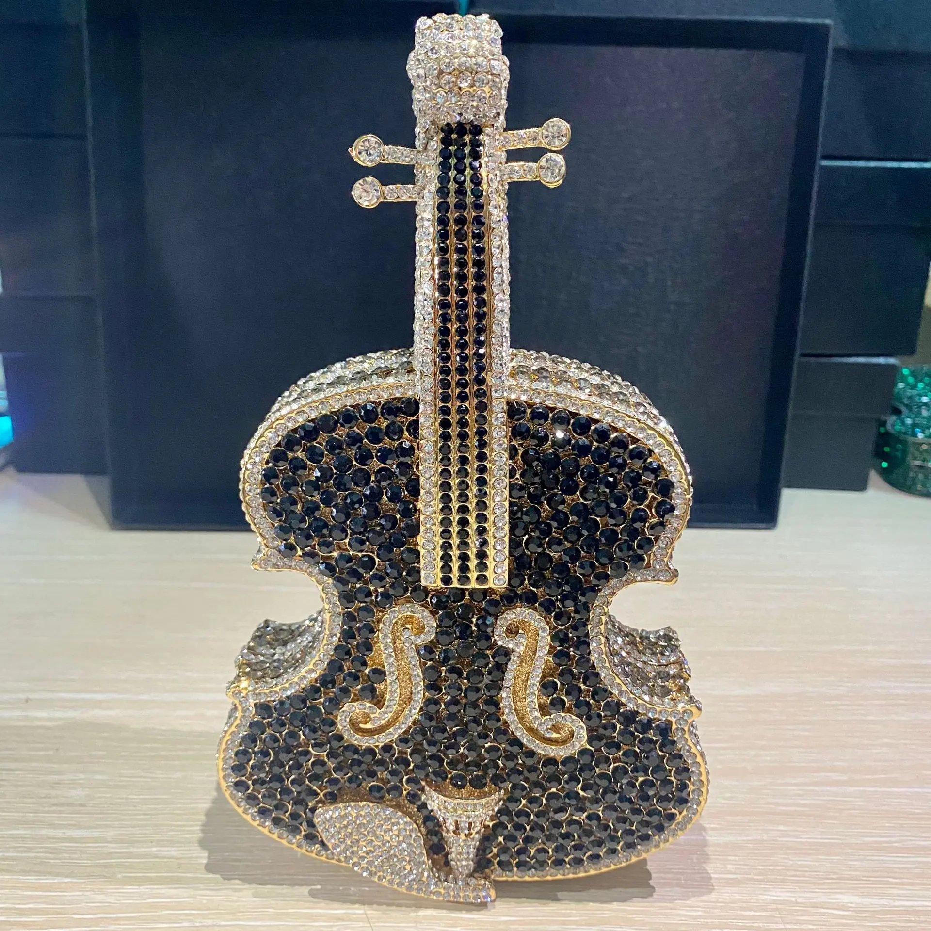 XIYUAN Lady Violin Shaped Crystal Evening Clutch Purse Crystals Bridal Rhinestones Handbags Dinner Clutches Female Gems Purses