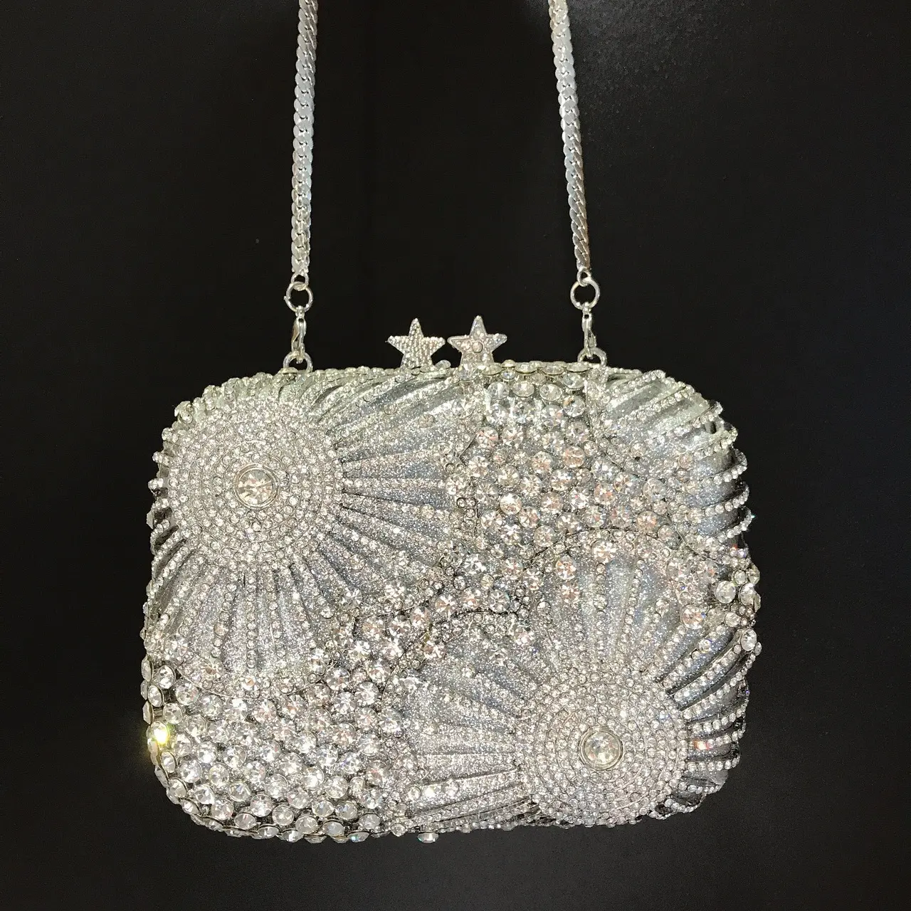 Dazzling Flower Women Silver Color Crystal Clutch Purses Bridal Stone Handbags Ladies Evening Bags Wedding Party Minaudiere Bag