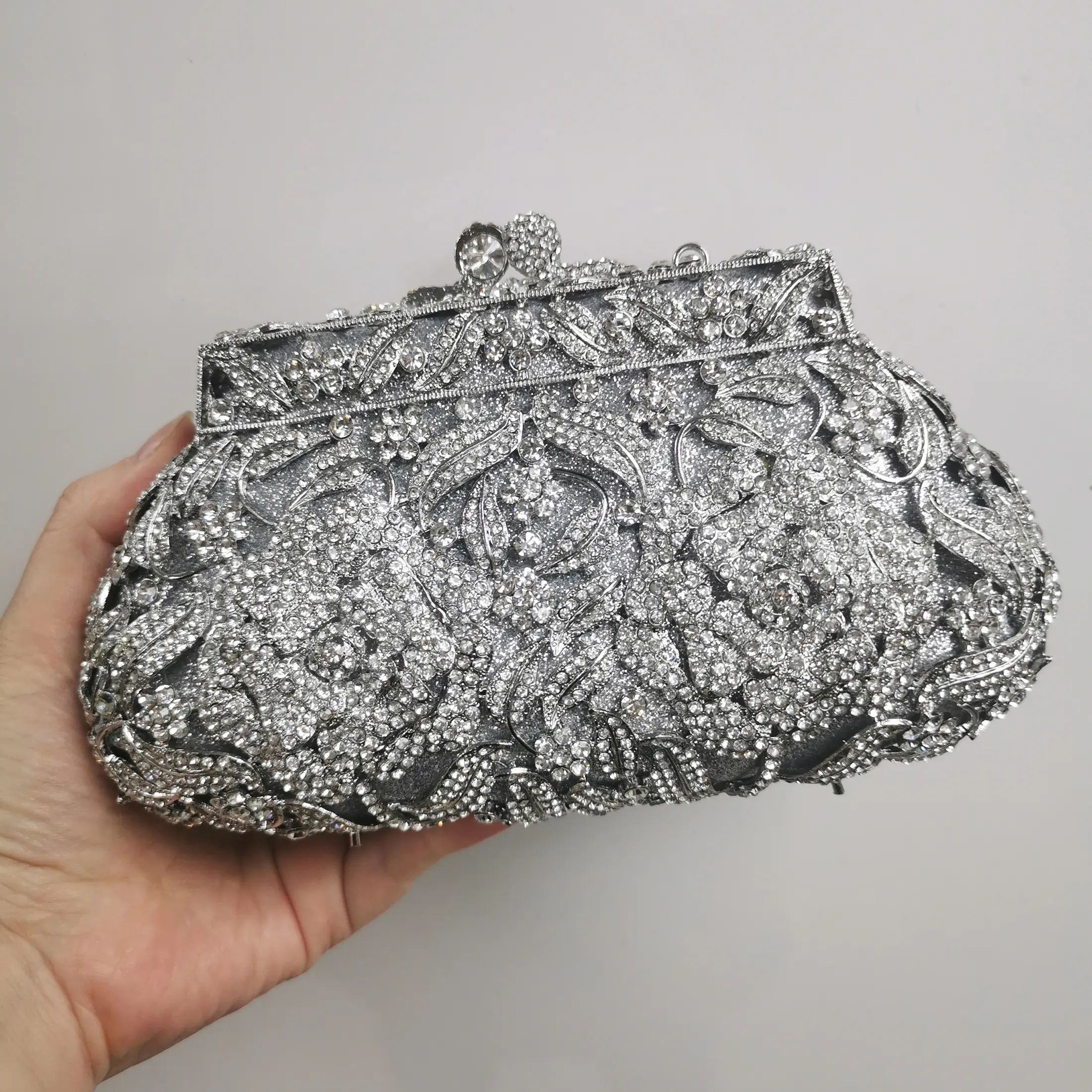 Hollow Out Dazzling Purple Crystal Clutches Women Evening Bags Metal Hard Case Wedding Minaudiere Clutch Bridal Party Handbags