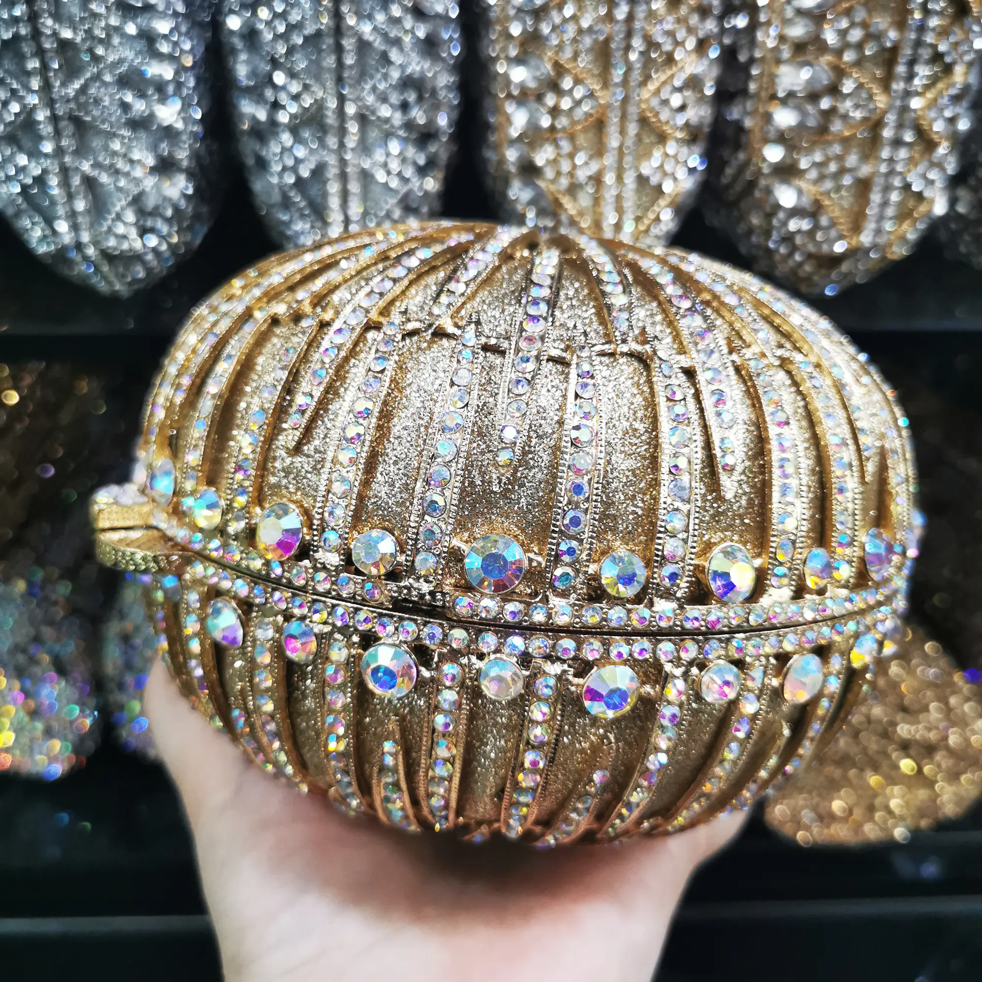 Women Gold Silver Crystals Evening Clutch Purse Bags Women Party Rhinestone Clutches Bag Diamond Evening Bag Minaudiere Handbags
