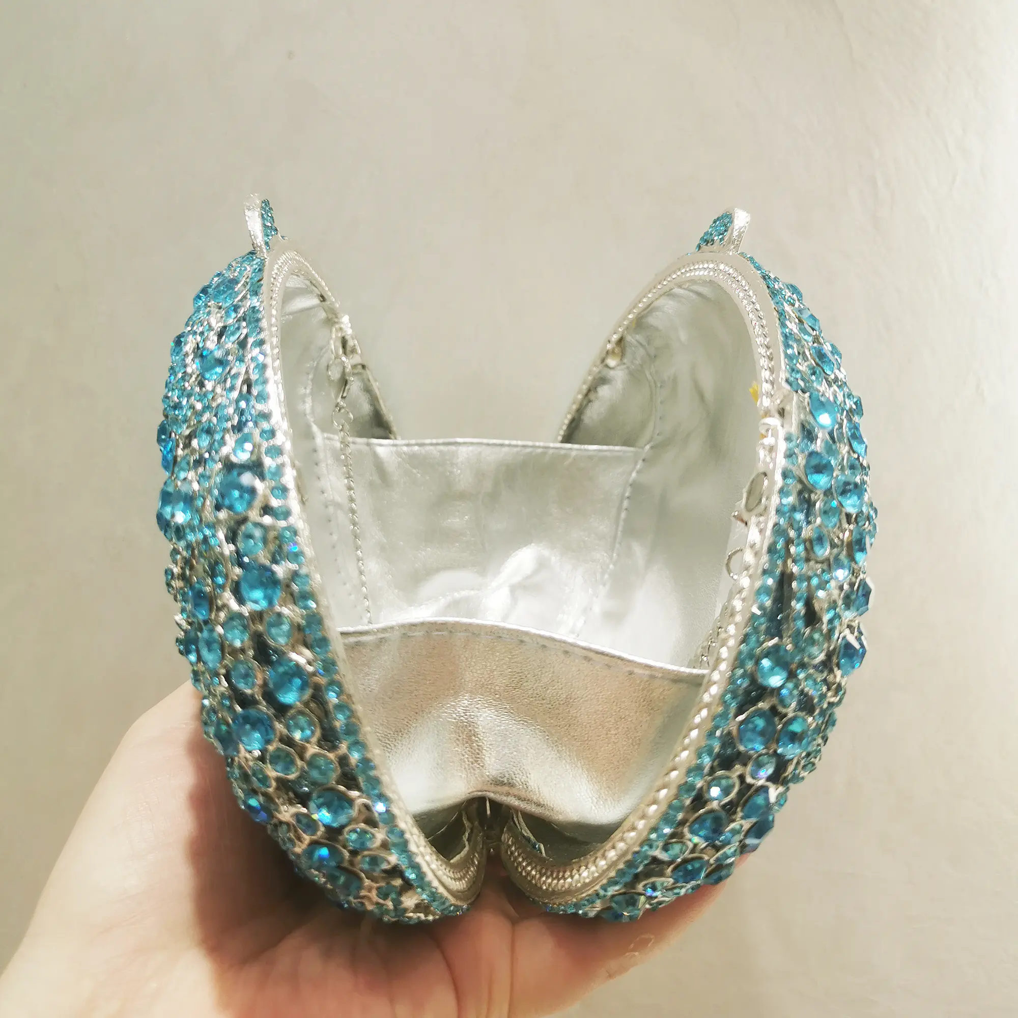 XIYUAN Sky blue Flower Crystal Evening Bags Floral Clutches for Women Party Rhinestone Handbag Bridal Wedding Diamond Clutch