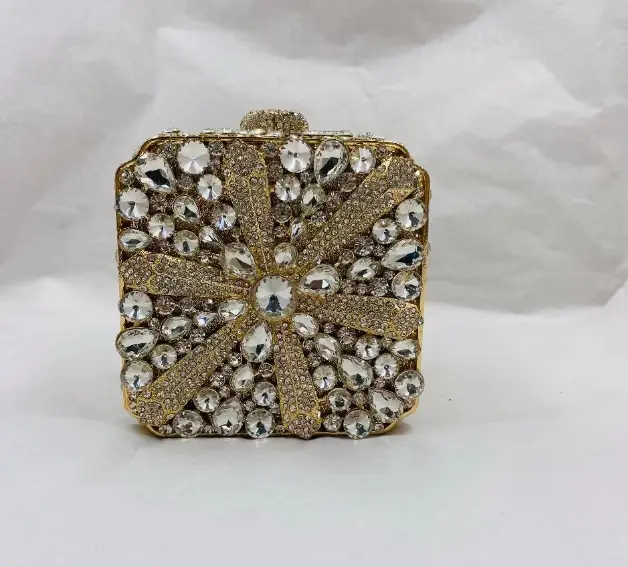 Lady Red Wine/Gold/Blue/Green Stone Clutch Purse Sequin Metal Chain Messenger Bag Rhinestone Dinner Evening Bags Summer Handbags