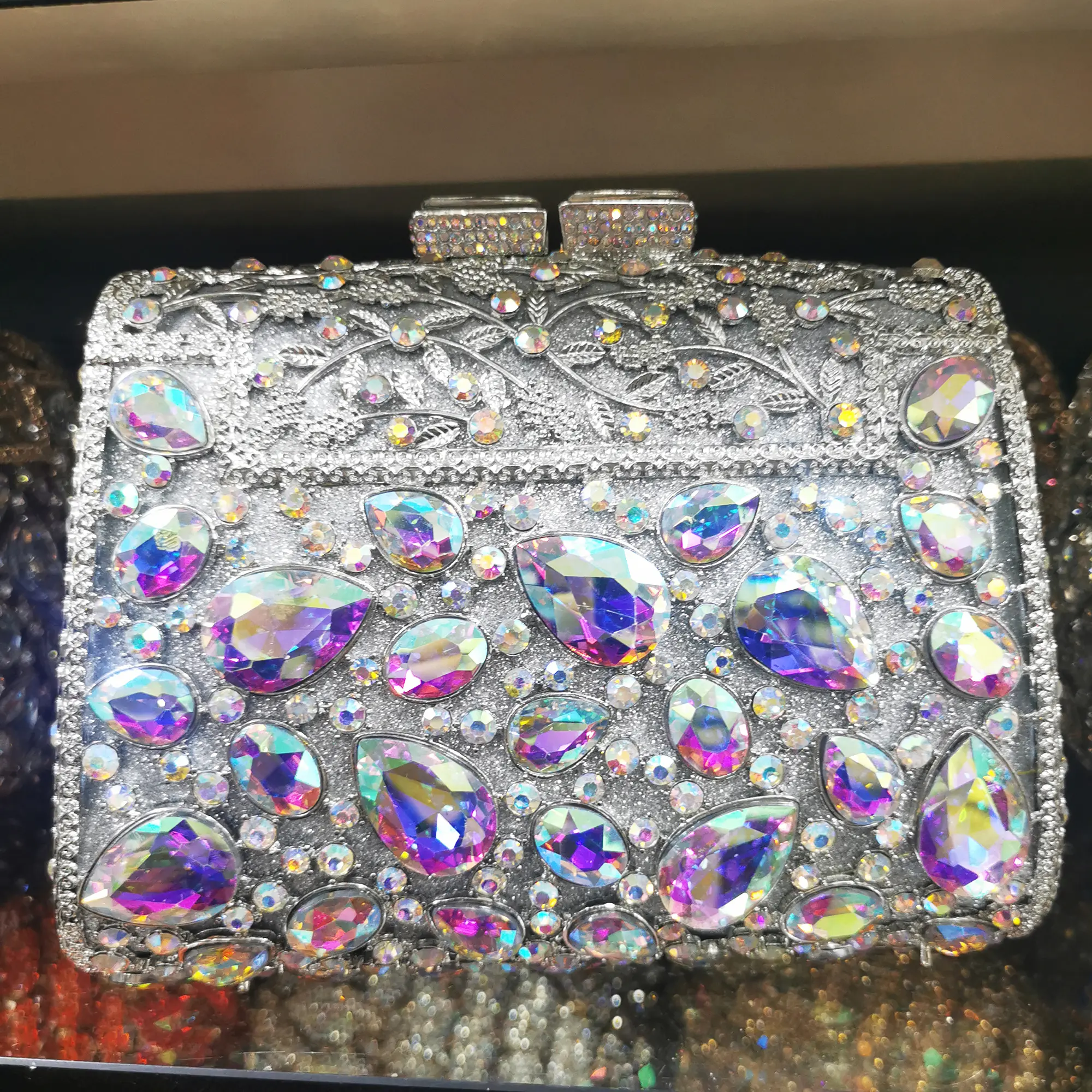 Women Hollow Out Crystal Clutch Purse Clutches Evening Bags For Wedding Party Cocktail Metal Minaudiere Diamond Handbag Purse