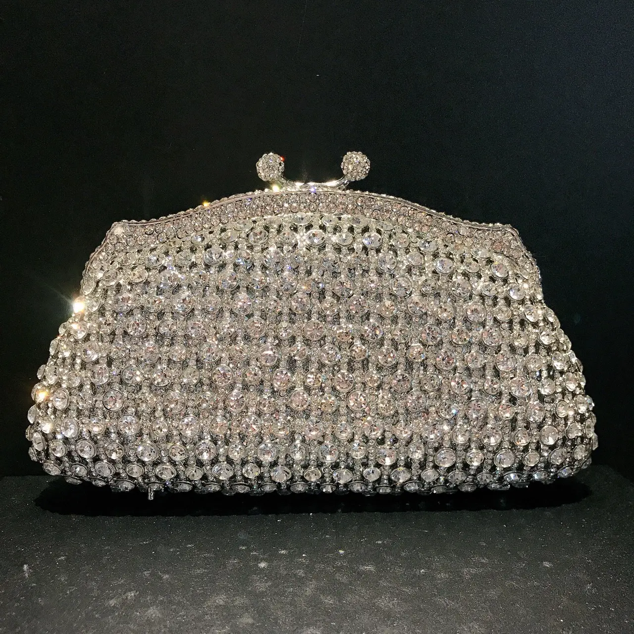 Women Green/Red/Pink Color Crystal Clutch Purse Bridal Evening Bags Party Cocktail Hollow Out Rhinestones Handbags and Purses