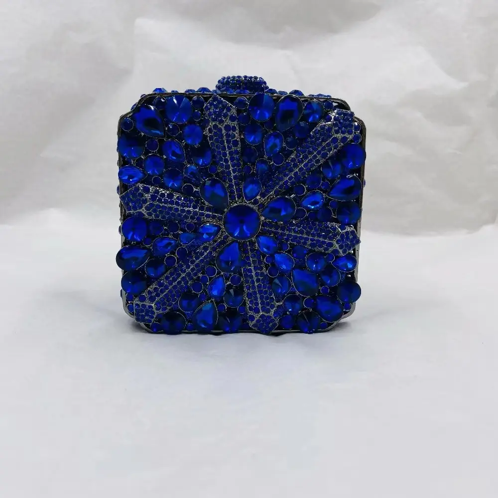 XIYUAN Silver/Red/Blue/Green Rhinestones Clutch Purse Metal Stones Evening Bags Wedding Bridesmaid Handbags Women Diamond Bags