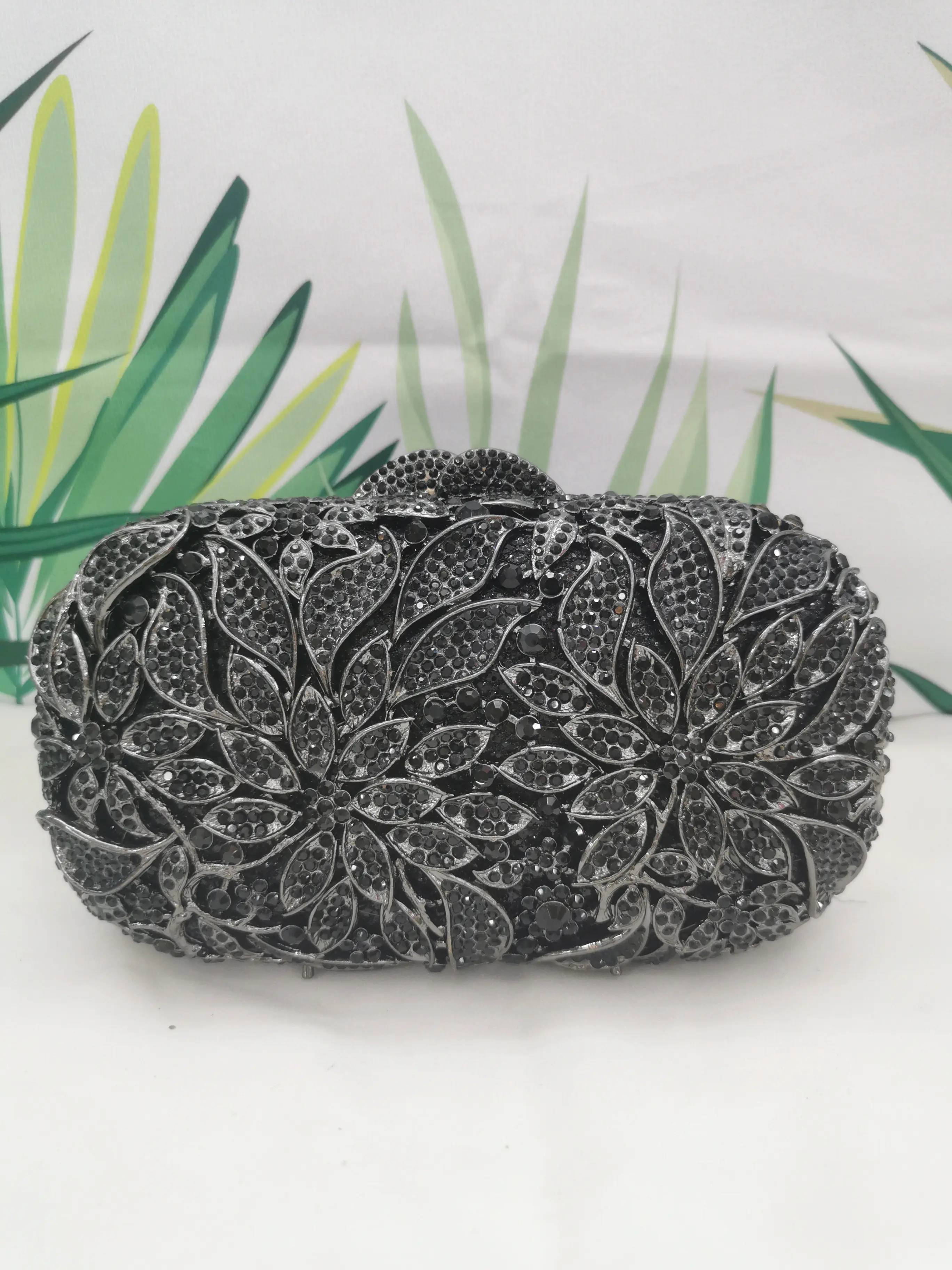 XIYUAN  Luxury Rhinestone Black Handbags Women Crystal Clutch Flower Evening Bags Wedding Floral Handbags Bridal Party Purse Bag