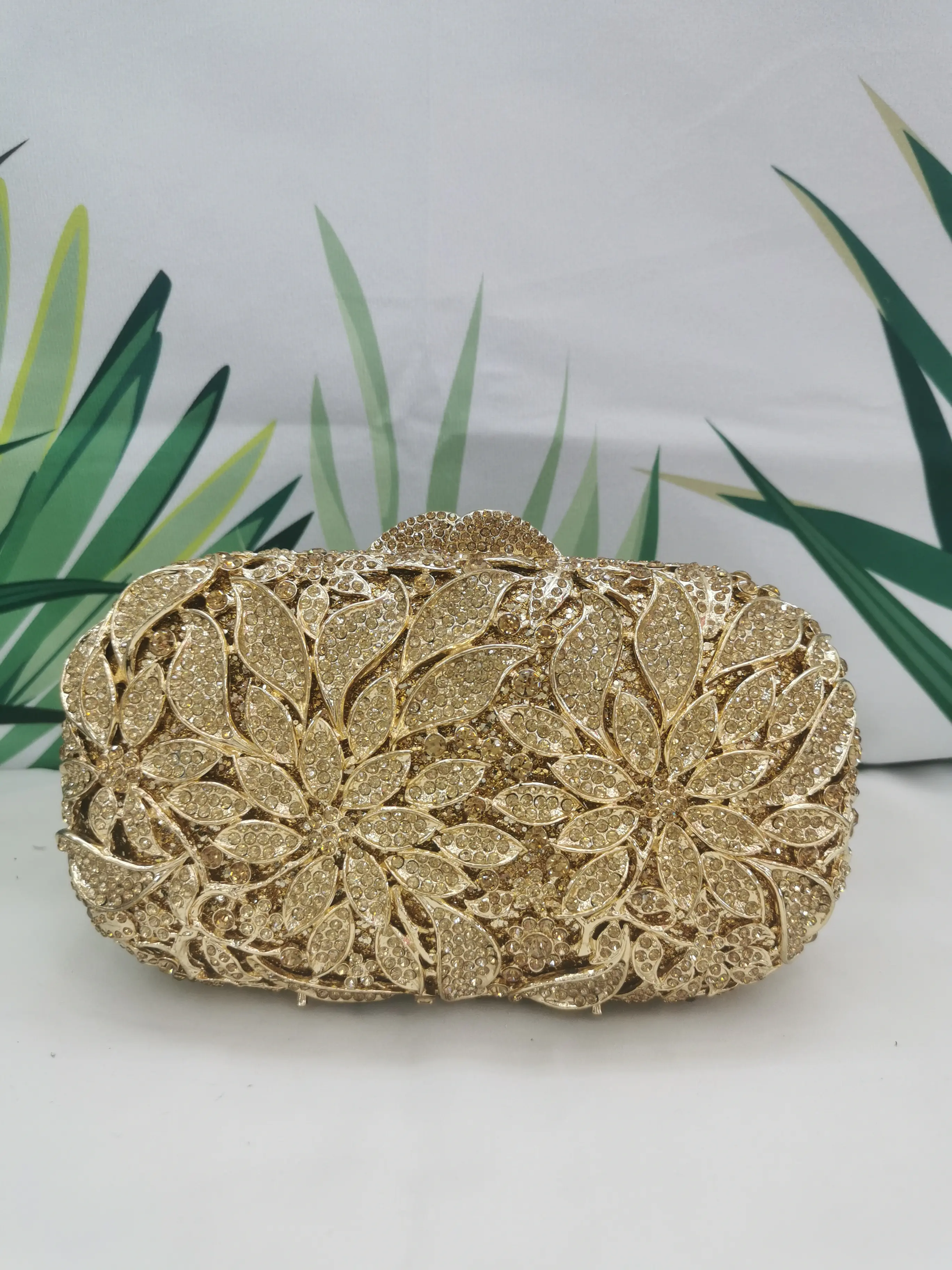 XIYUAN  Luxury Rhinestone Black Handbags Women Crystal Clutch Flower Evening Bags Wedding Floral Handbags Bridal Party Purse Bag