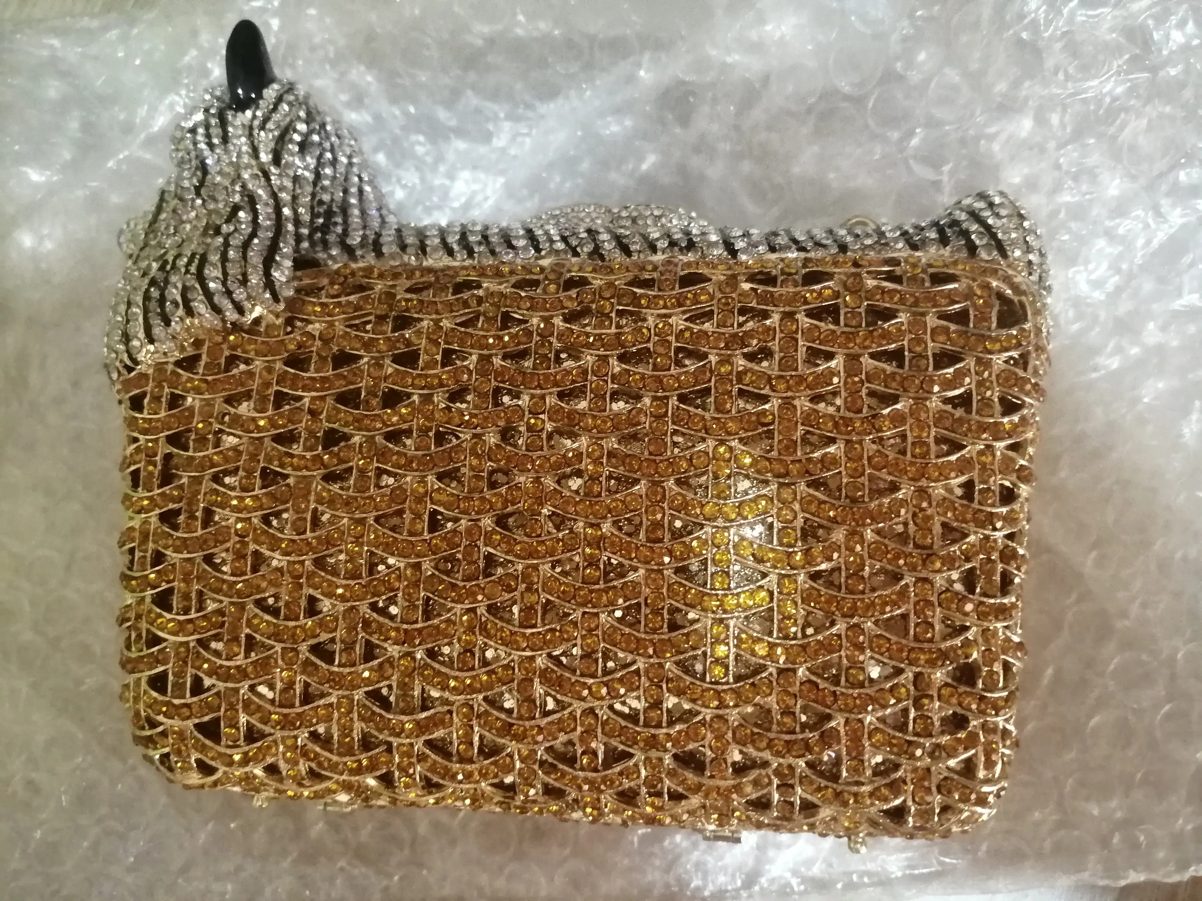 Metal gold Crystal clutch Purse 2020 New Women’s Evening bags Clutches Shoulder bags Handbags Fashion Ladies Mini Phone Case bag